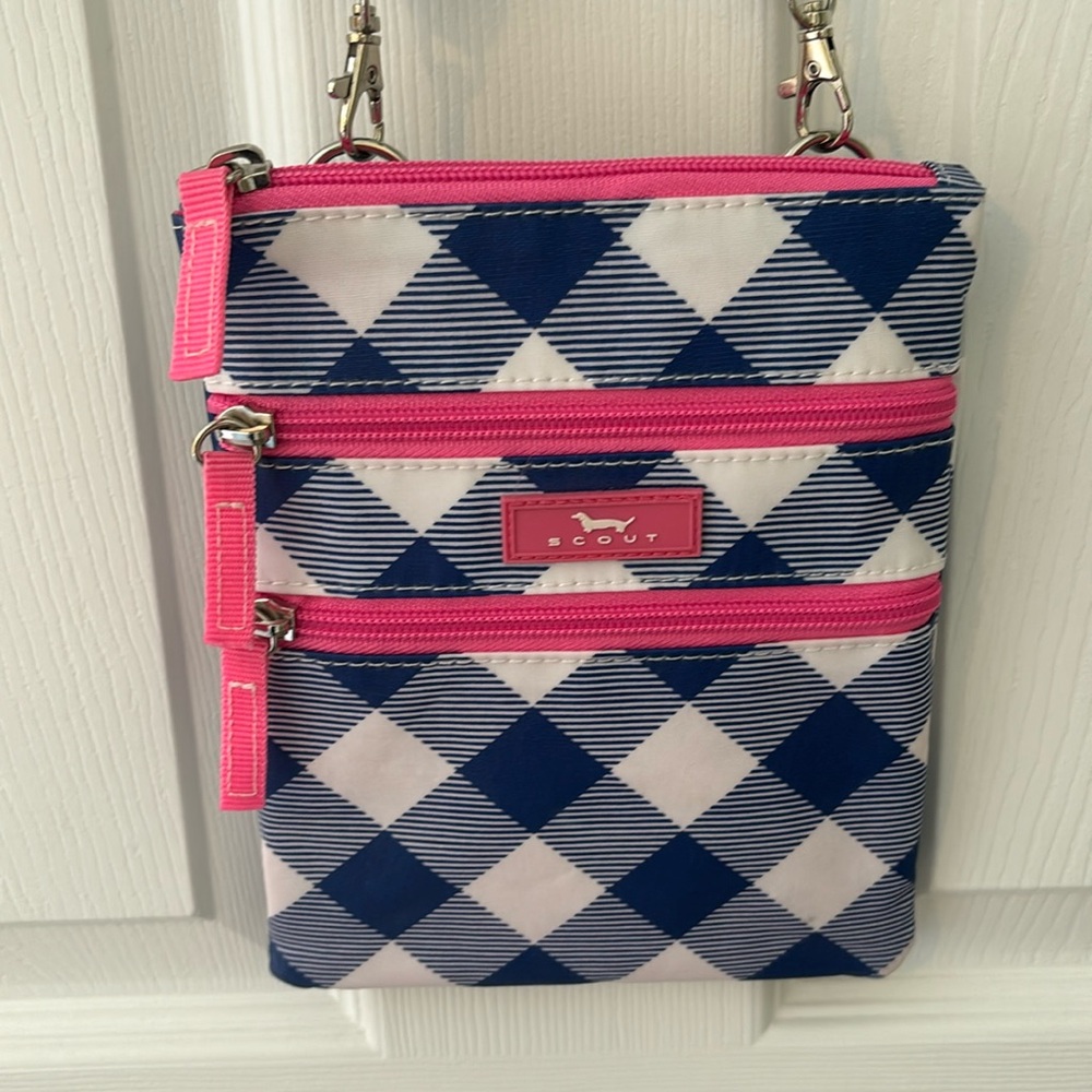 Scout Crossbody bag